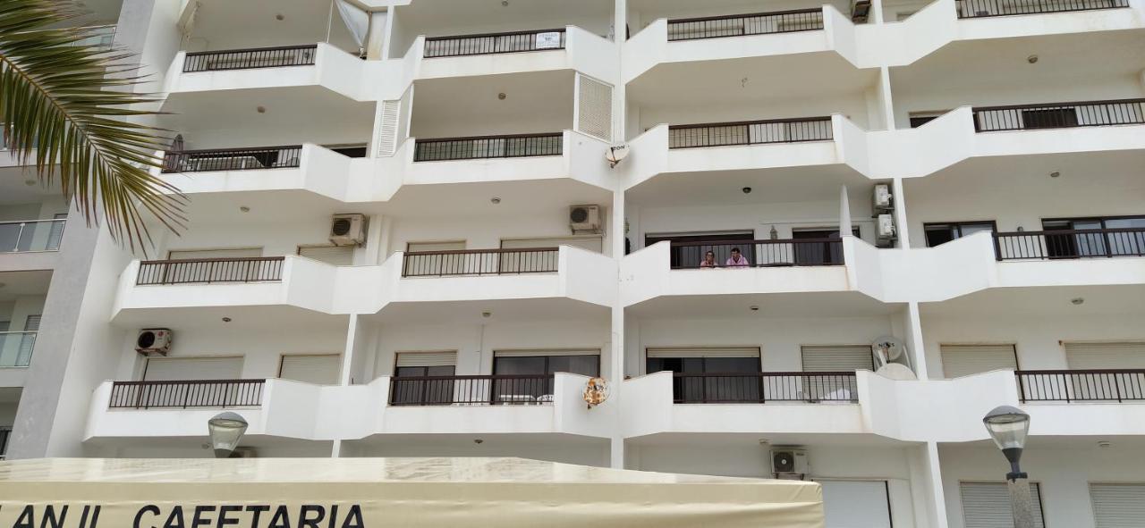 Quarteira, Algarve - Seaview - Horizonte Mar Apartment Bagian luar foto